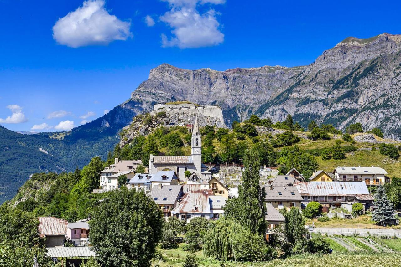 L'Auberge Saint-Vincent-les-Forts Eksteriør billede